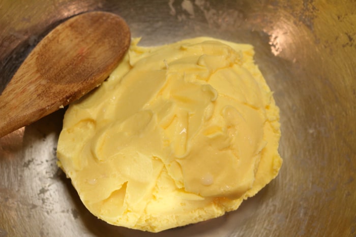 how to make cultured butter