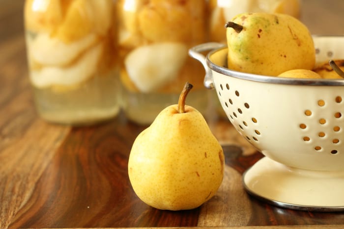 how to can pears without sugar