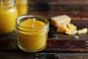 how to make beeswax candles -- a simple tutorial!