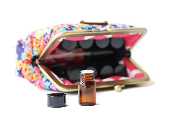 essential oil carrying case