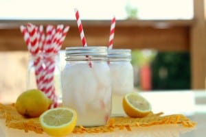 DIY mason jar cups with straw
