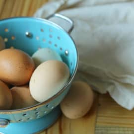 how to store eggs at room temperature